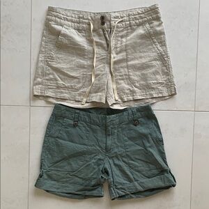 2-4-1 Patagonia woman’s hiking shorts hemp and organic cotton size 2 green cream